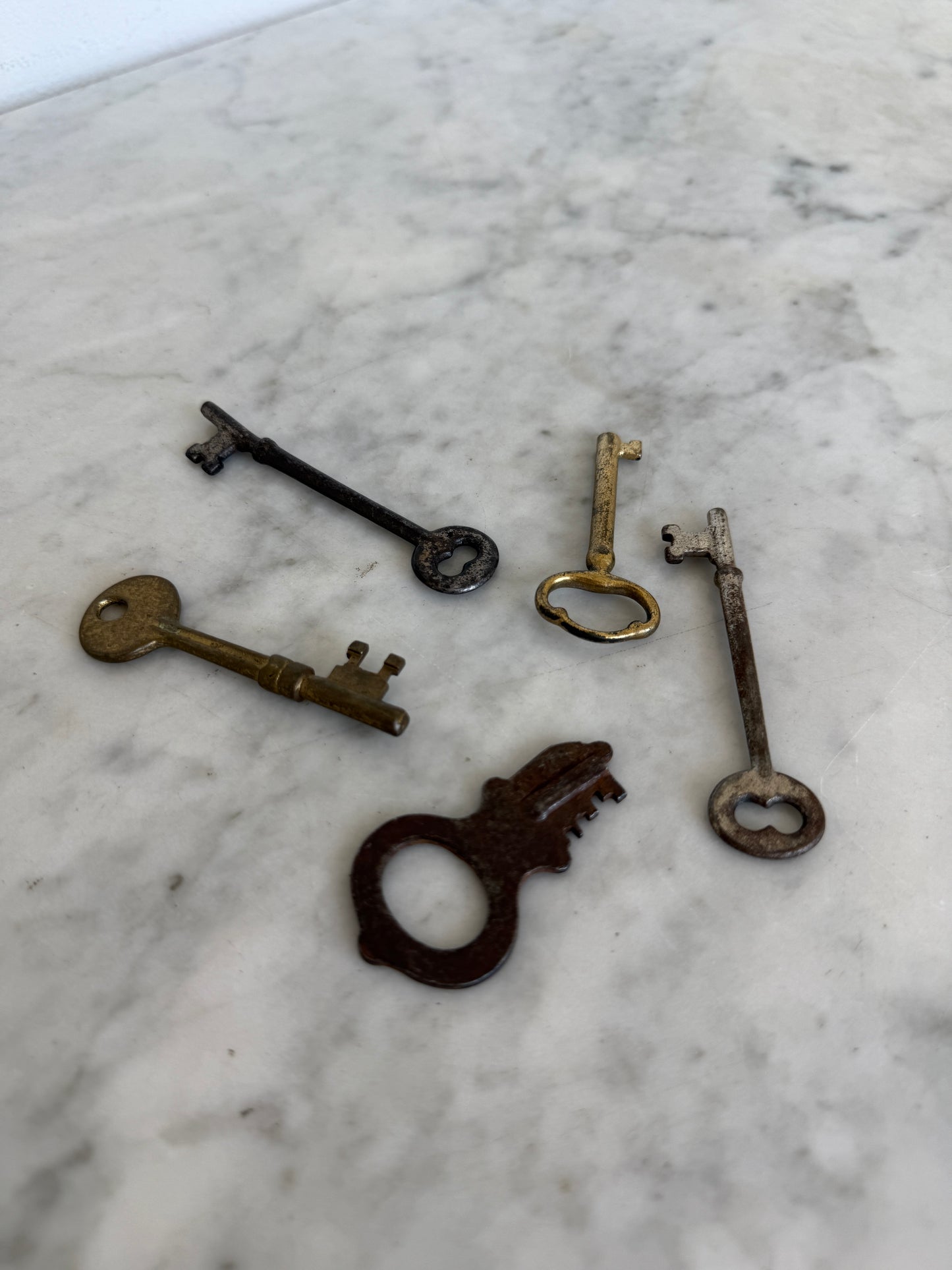 Antique Skeleton Keys Set of 5