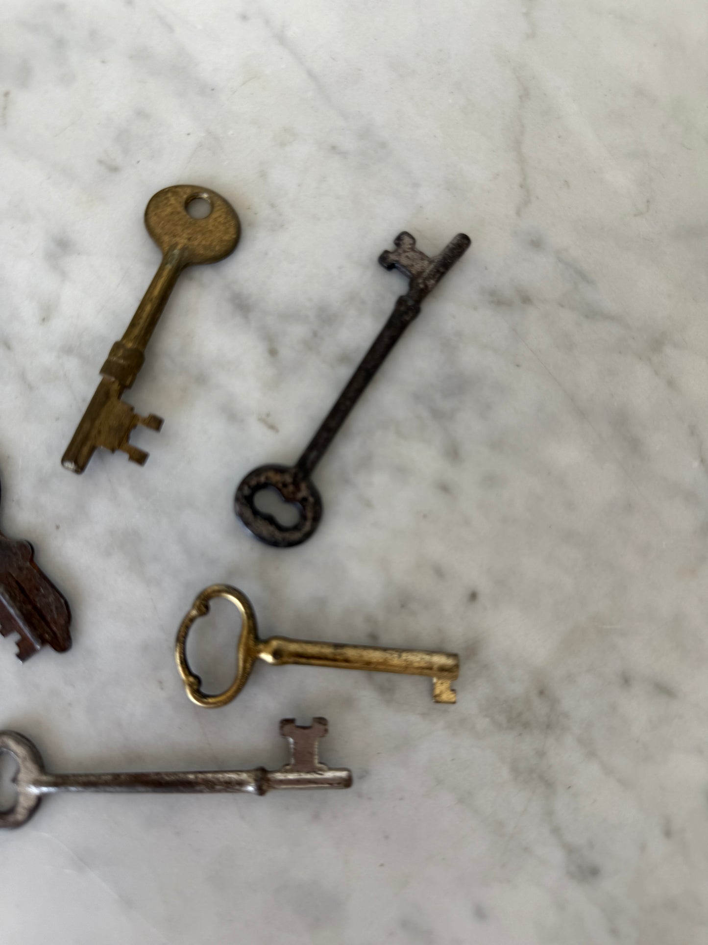 Antique Skeleton Keys Set of 5