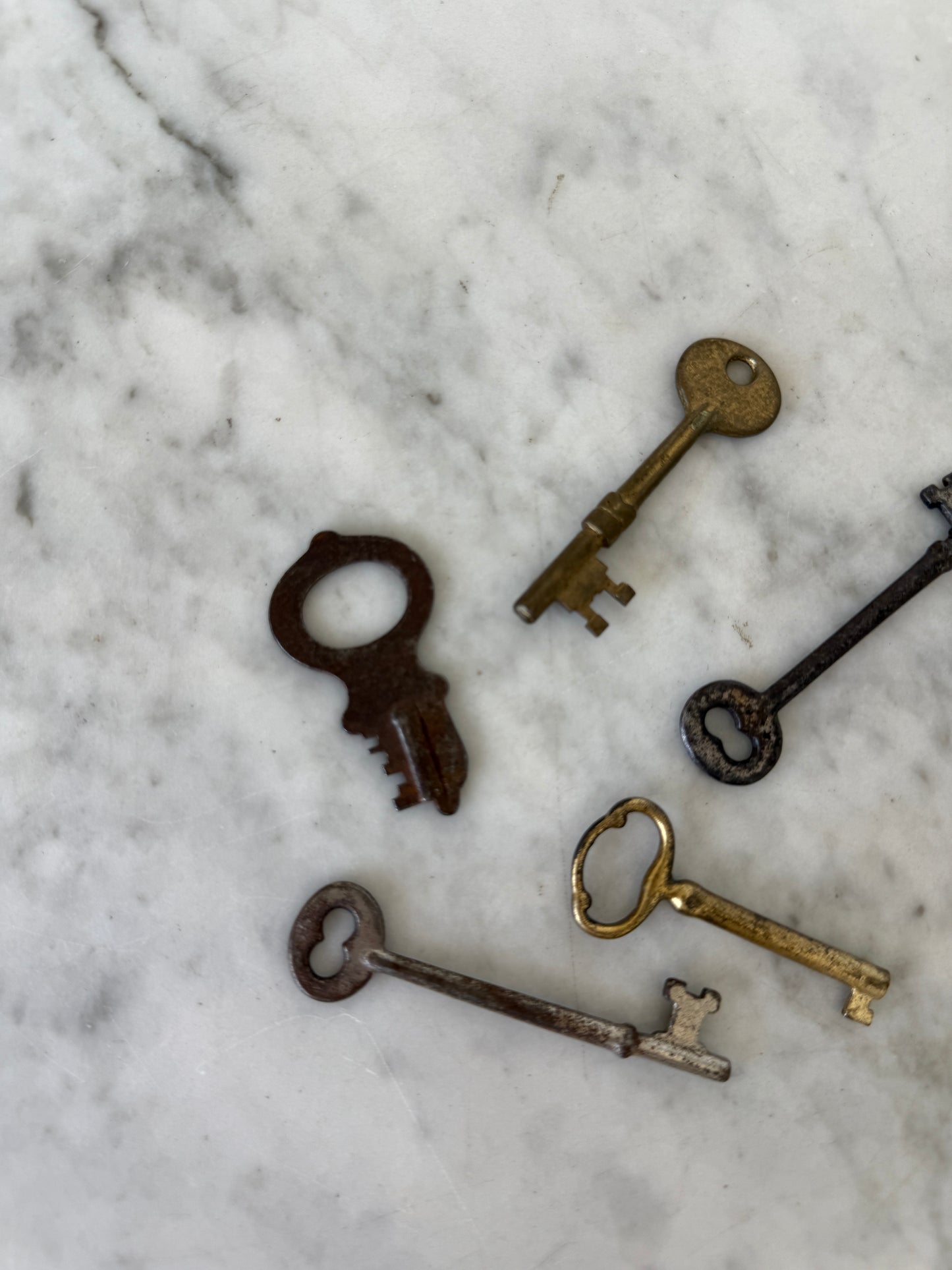 Antique Skeleton Keys Set of 5