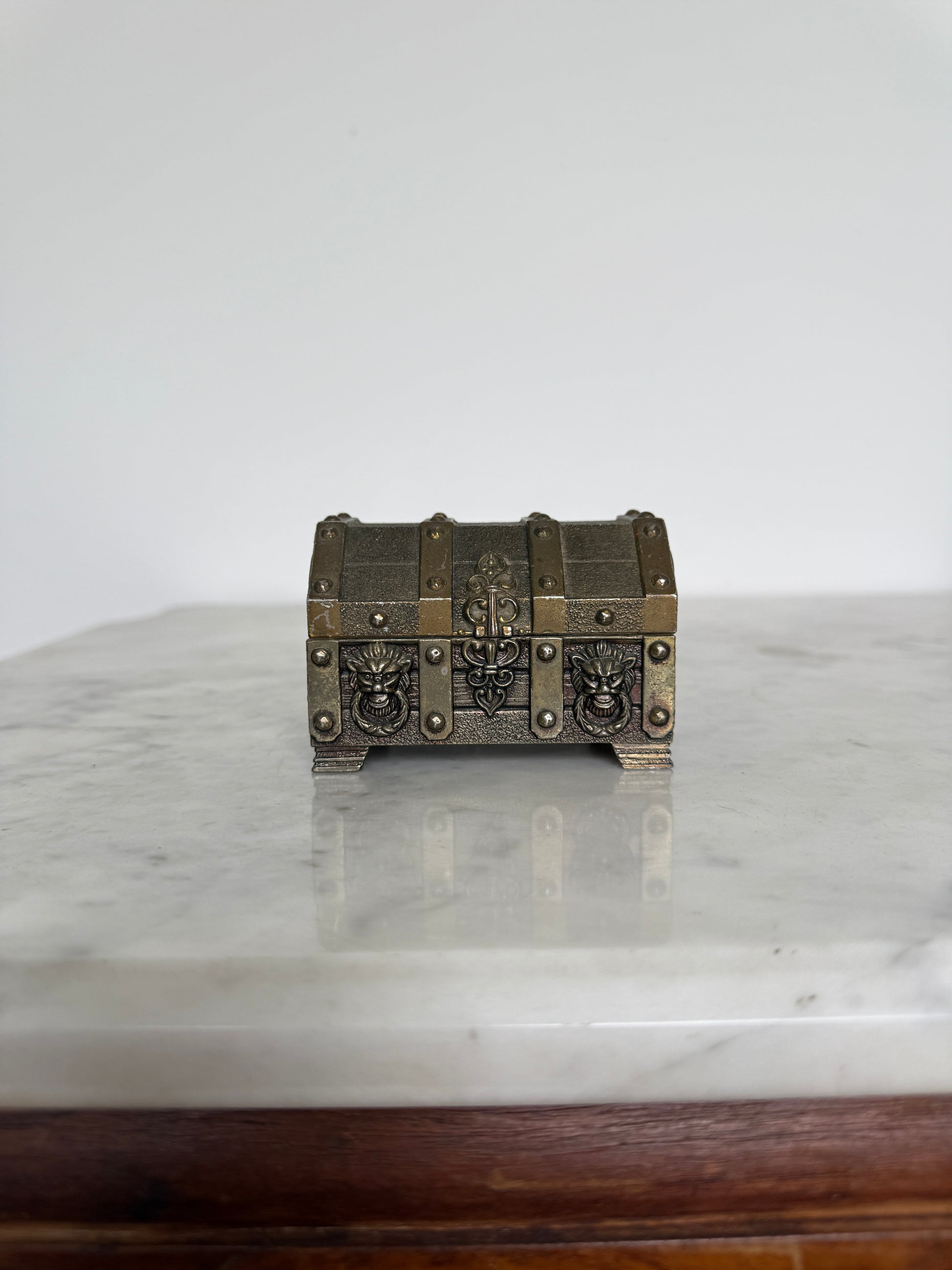 Antique, Vintage, Forgotten Fineries, Home Decor, Ornate, Jewlery Box, Velvet Lining